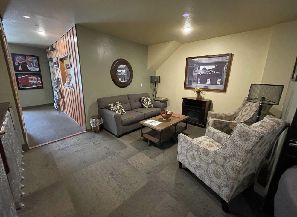 The Miners Boutique Hotel – An Oasis of Style and Comfort